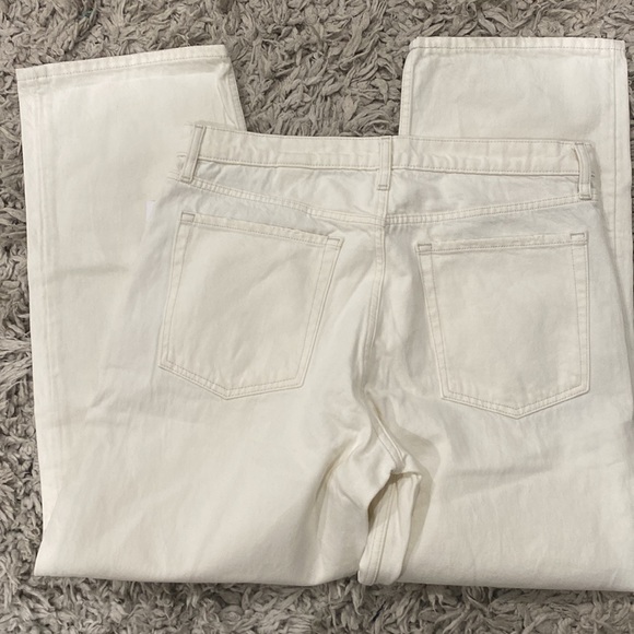 NWT Banana Republic Loose Jean Stovepipe white Jean  Denim 31 Petite 10 P 10P - Picture 11 of 11